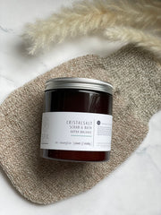 Die beste Freundin Geschenkbox beinhaltet unter anderem ein re-energise handmade Chrystalsalt Scrub & Bath und vieles mehr